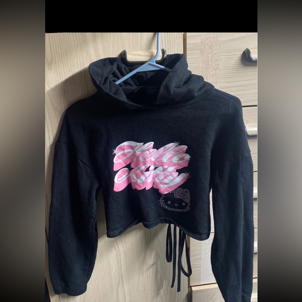 Hello kitty crop top hoodie